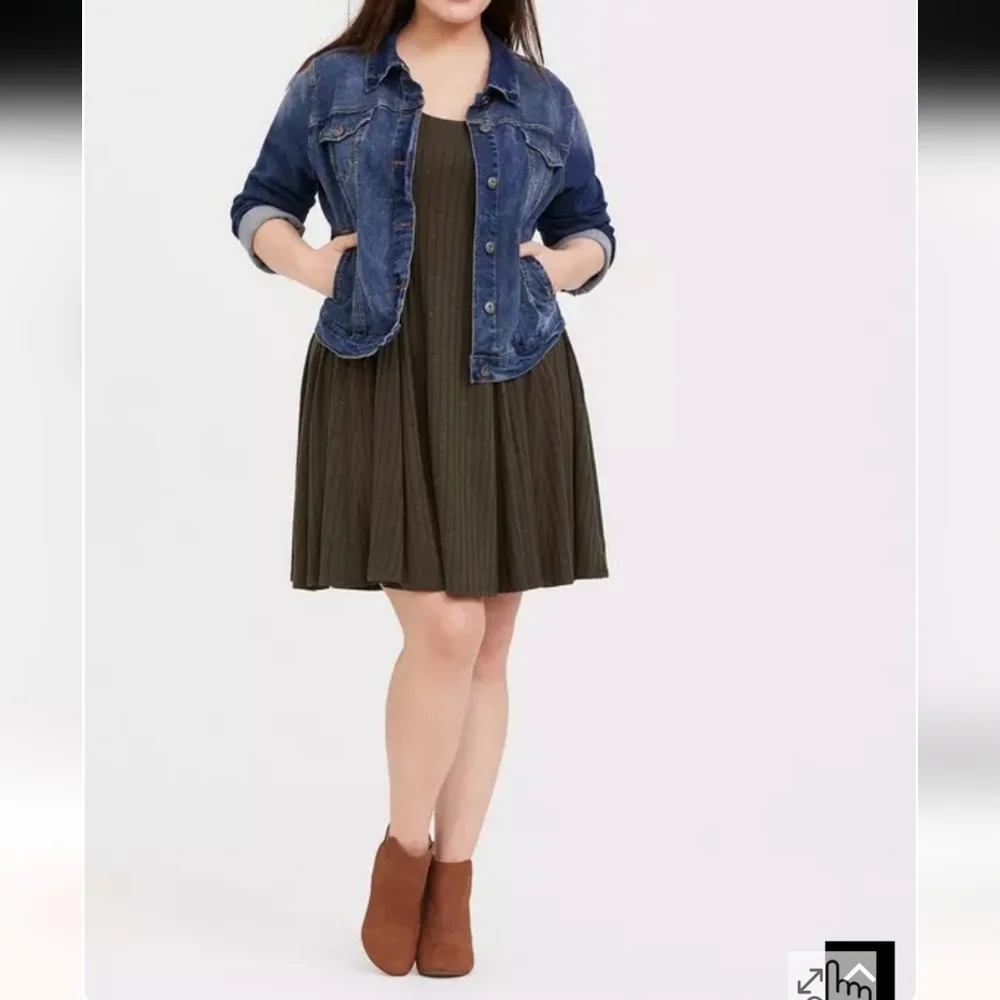 Torrid Size 2X Mini Hacci Skater Dress. Olive Green. Good preowned condition. - Picture 2 of 11